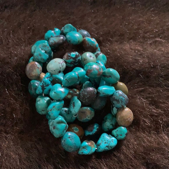 Vintage Jewelry - Turquoise wrap bracelet
